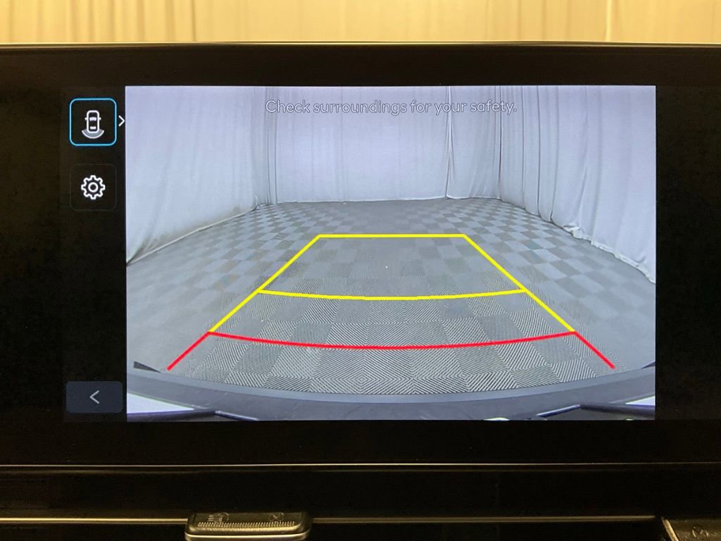 Used 2025 Hyundai Kona SEL image 24