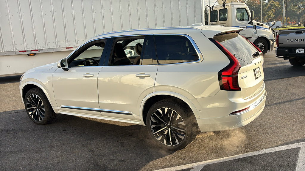 New 2027 Volvo XC90 B6 Plus AWD/4WD image 4