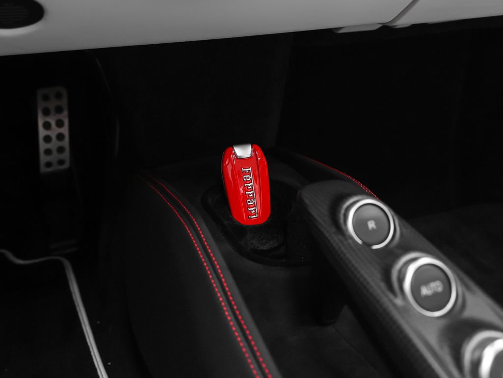 Certified 2022 Ferrari F8 Tributo RWD image 76
