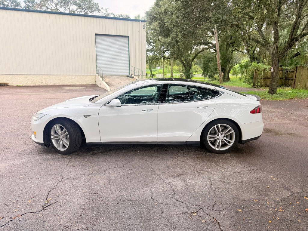 Used 2013 Tesla Model S Performance image 8