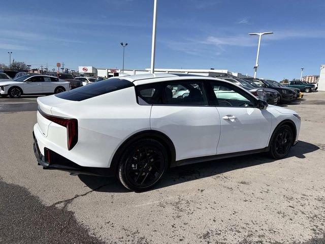 New 2026 Kia K4 GT-Line Turbo image 2