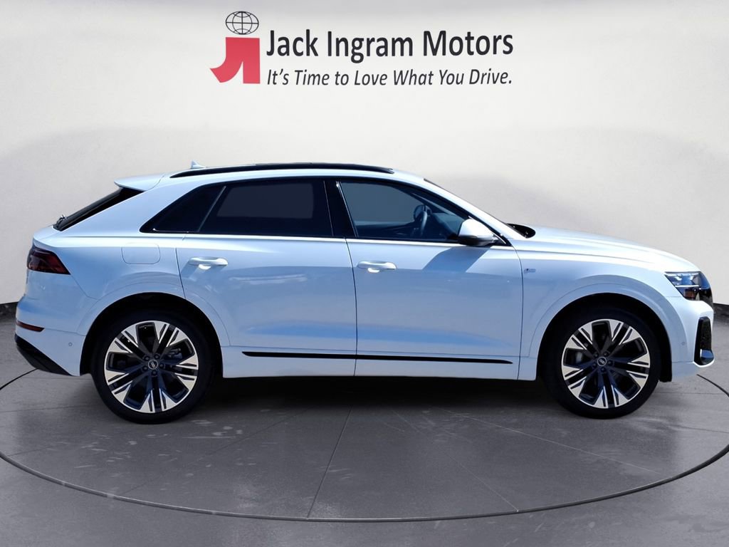 New 2026 Audi Q8 Premium Plus image 6