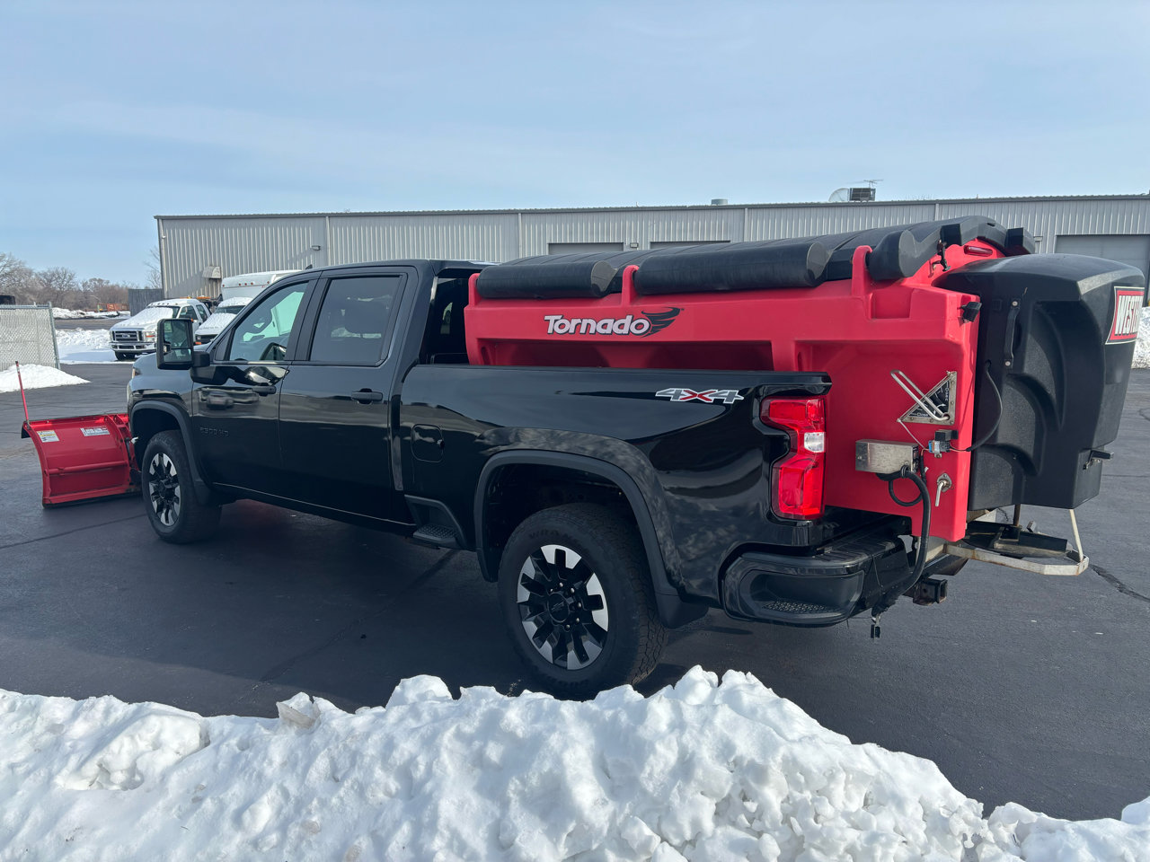 Used 2020 Chevrolet Silverado 2500 Custom w/ Custom Value Package image 5
