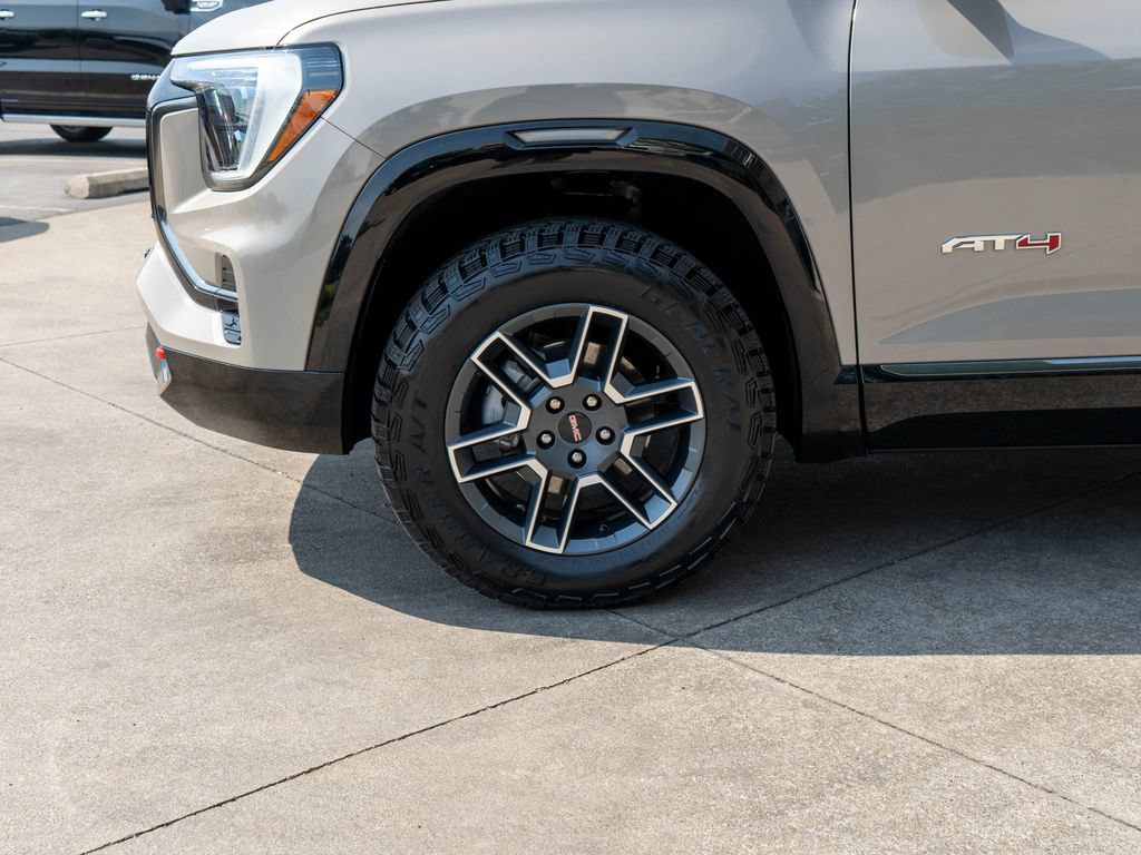 Certified 2026 GMC Terrain AT4 AWD/4WD image 28