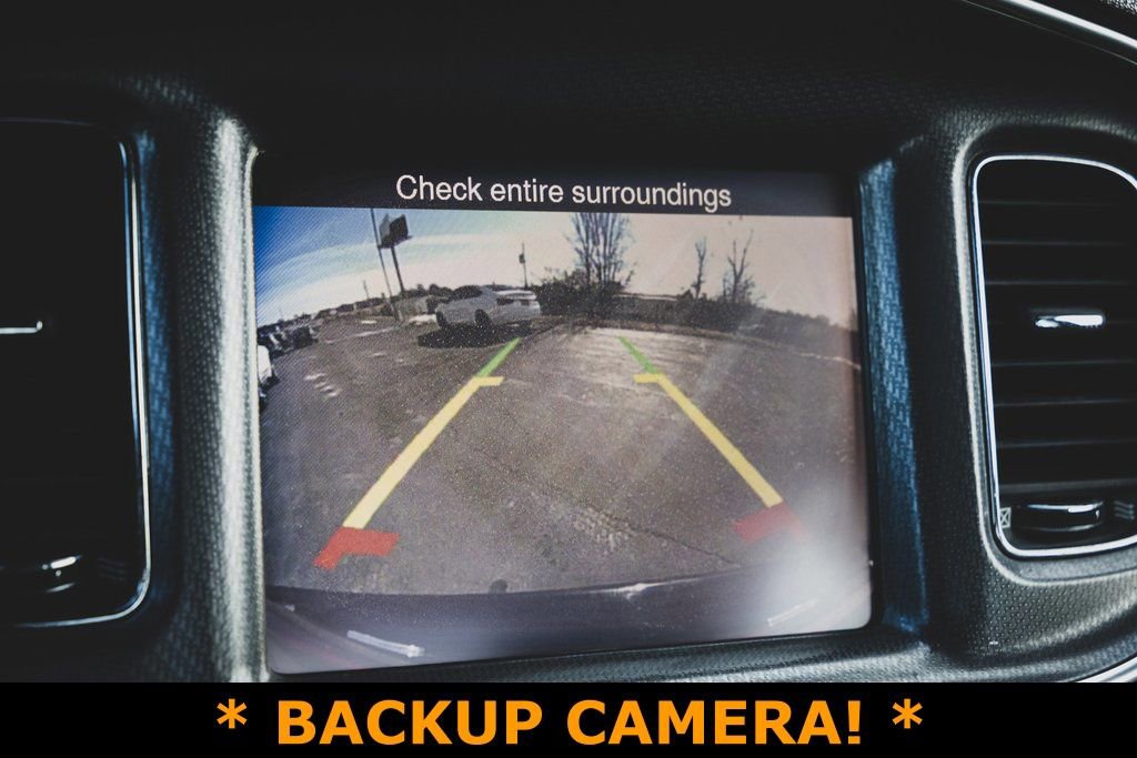 Used 2013 Dodge Charger R/T image 3