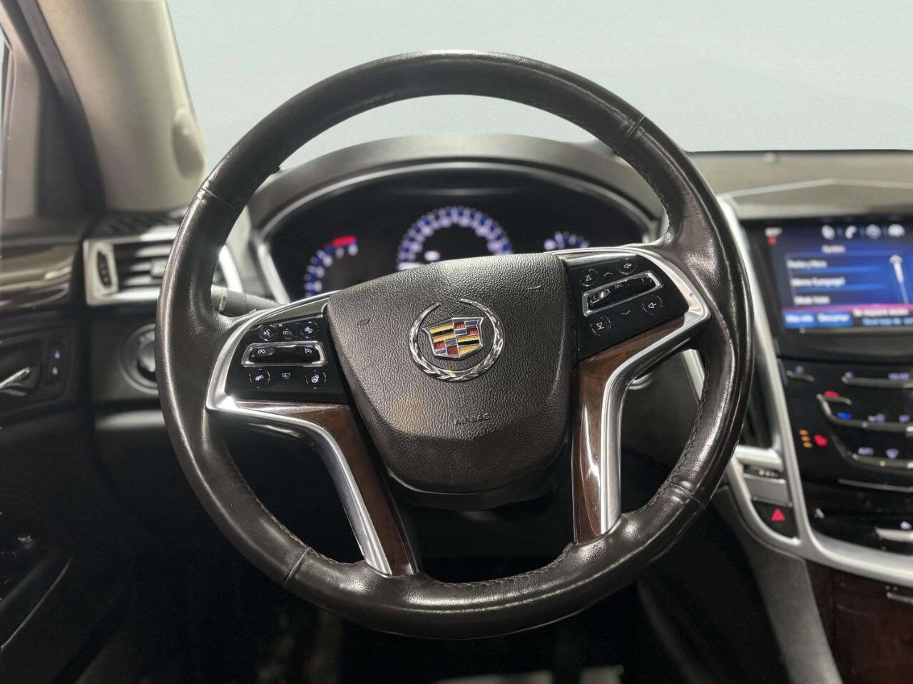 Used 2016 Cadillac SRX Luxury w/ Driver Awareness Package image 30