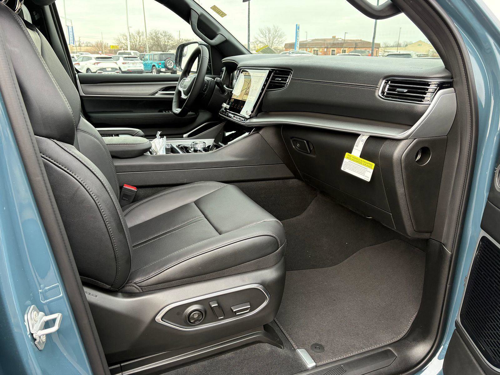 New 2026 Jeep Grand Wagoneer L Limited image 10