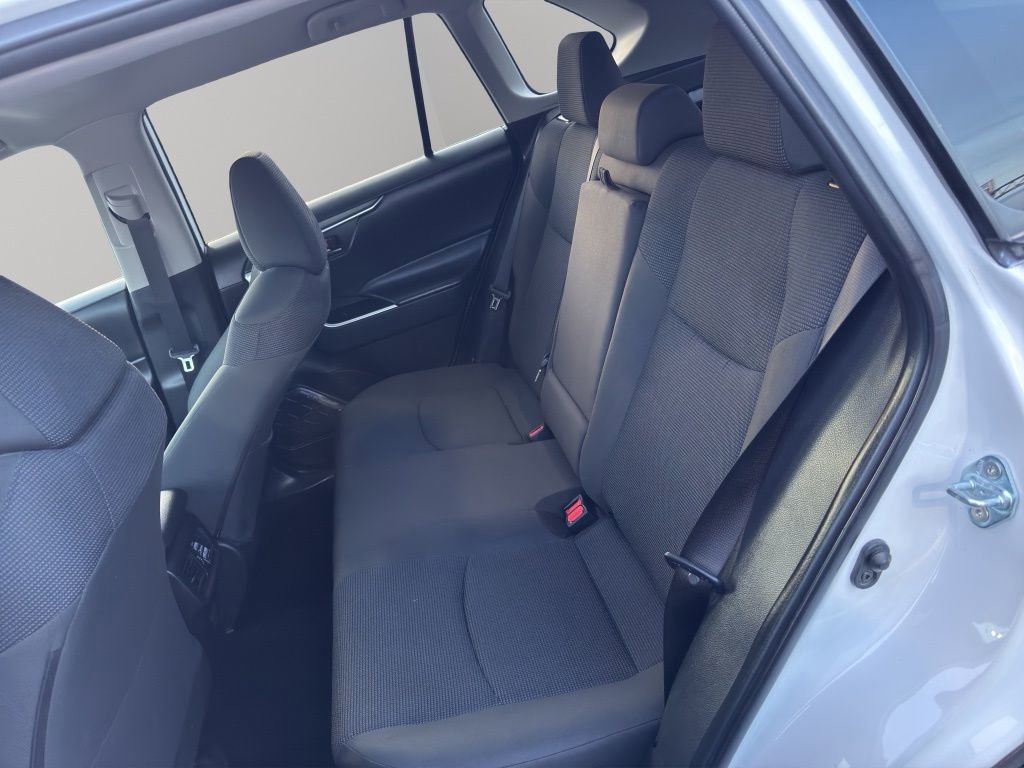 Used 2024 Toyota RAV4 LE image 8