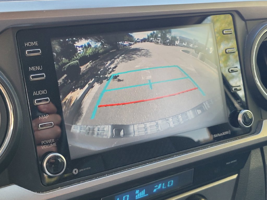 Used 2021 Toyota Tacoma SR5 w/ Technology Package AWD/4WD image 19