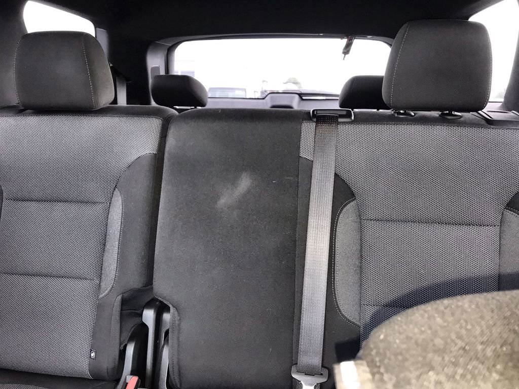 Used 2023 Chevrolet Traverse LT FWD image 21