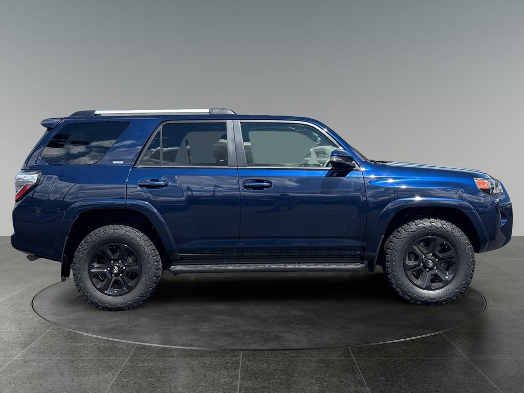 Used 2024 Toyota 4Runner SR5 Premium w/ Moonroof Package AWD/4WD image 11