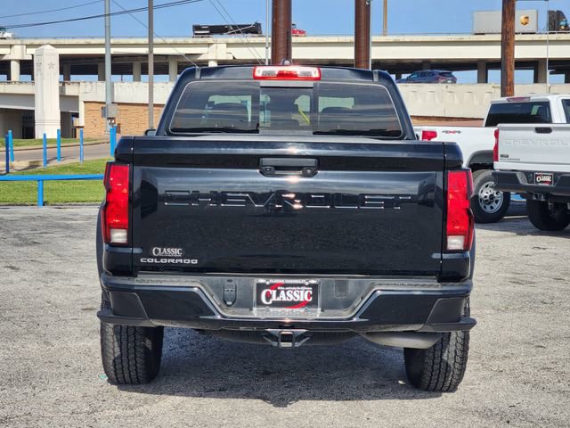Used 2024 Chevrolet Colorado Trail Boss w/ Advanced Trailering Package AWD/4WD image 6