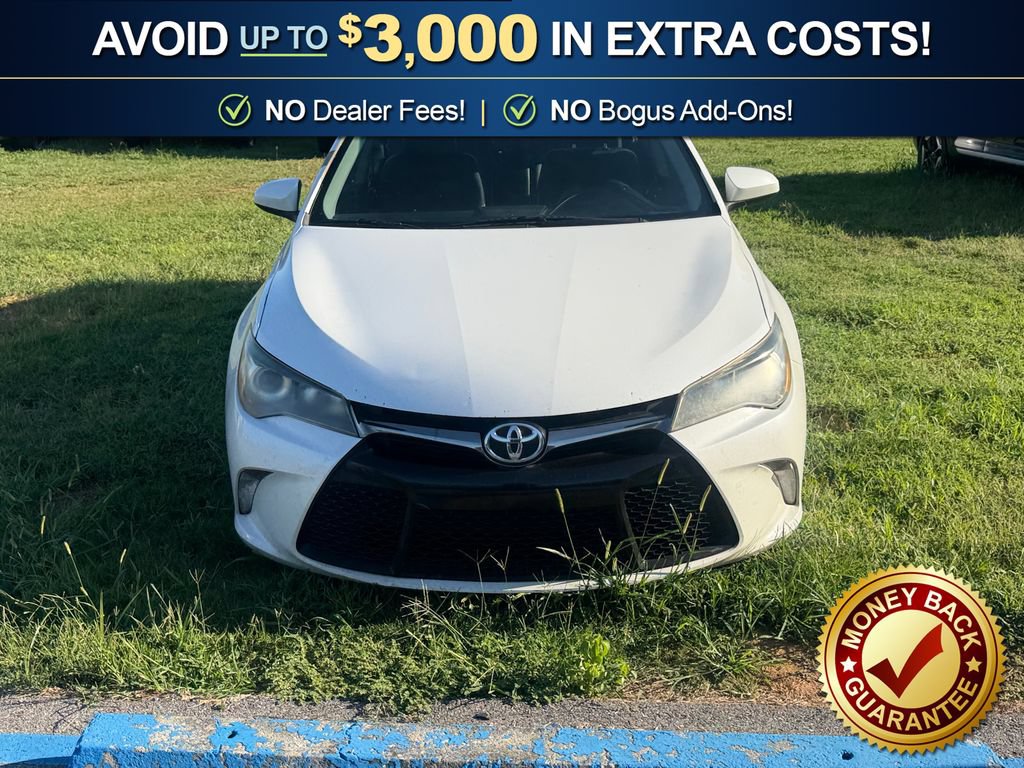 Used 2015 Toyota Camry SE FWD image 11