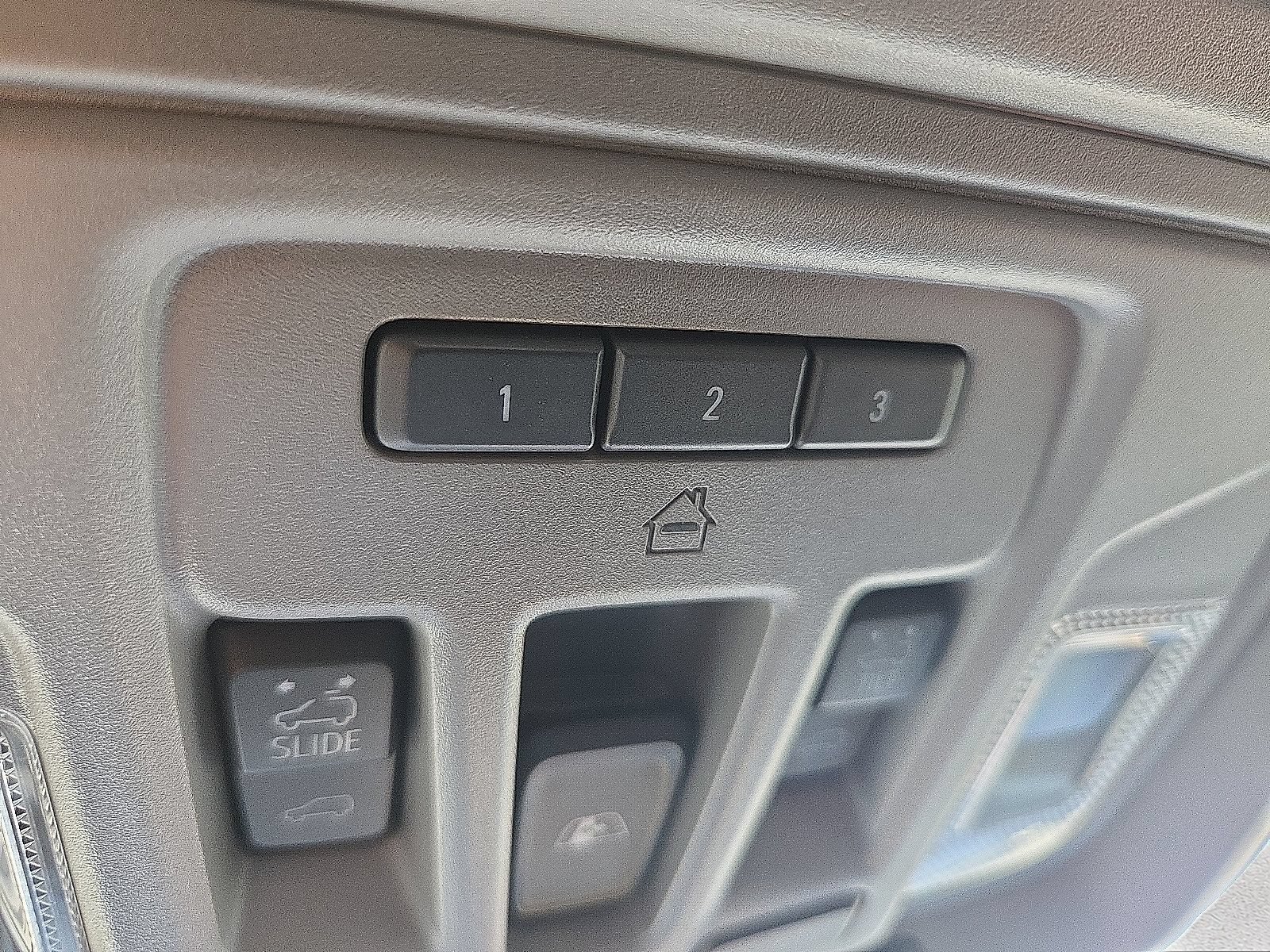 Certified 2023 GMC Sierra 1500 Denali AWD/4WD image 23