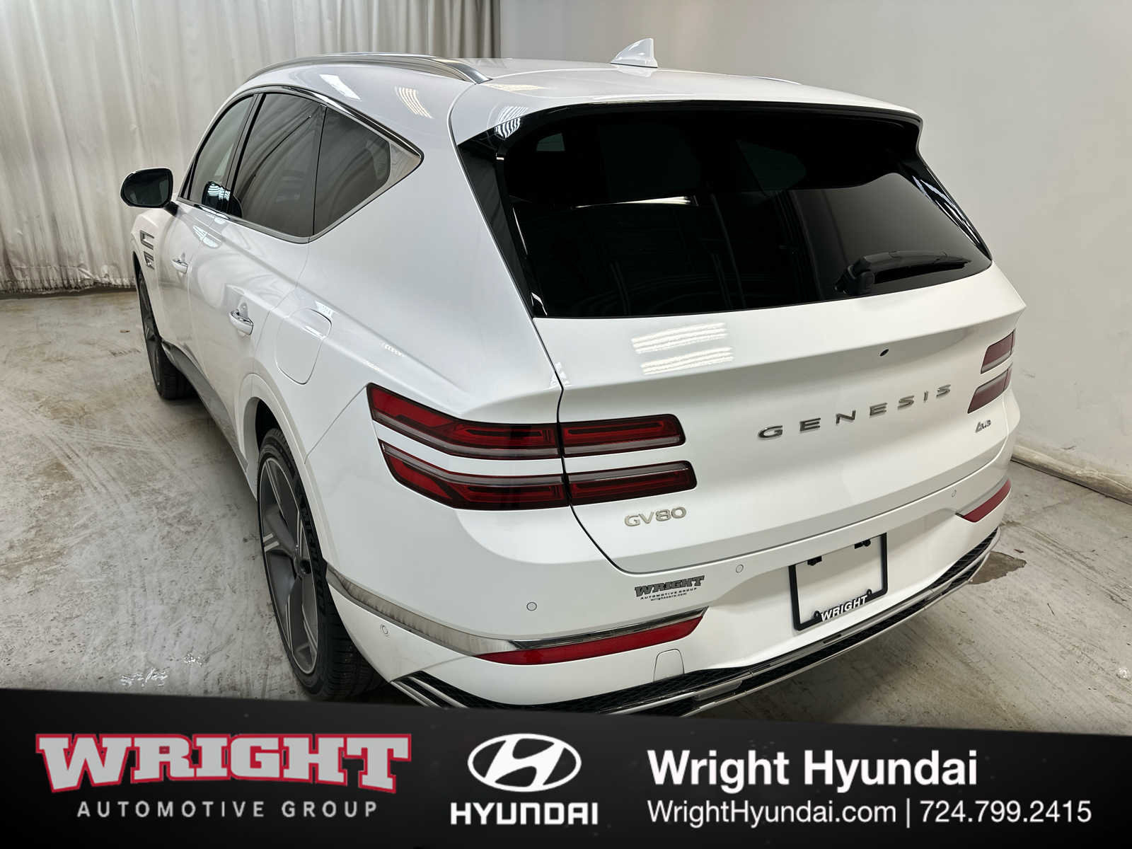 Used 2025 Genesis GV80 2.5T Prestige image 4