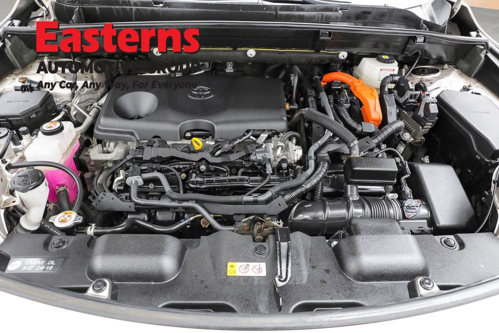 Used 2023 Toyota Venza Limited image 7