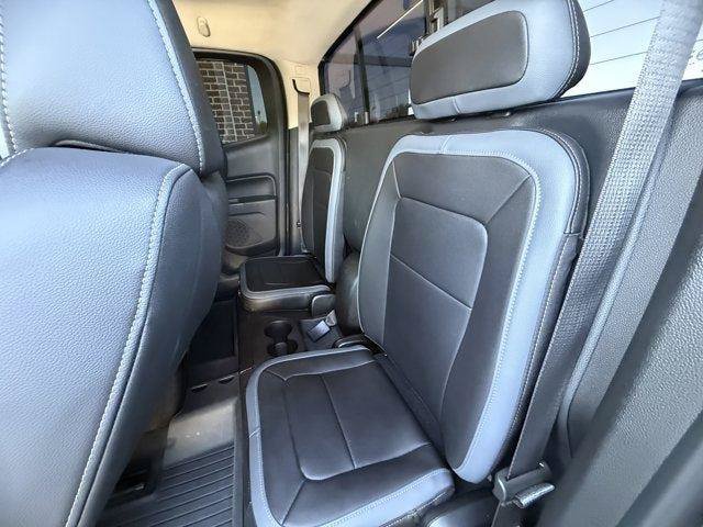 Used 2021 Chevrolet Colorado Z71 w/ Z71 Midnight Edition AWD/4WD image 15