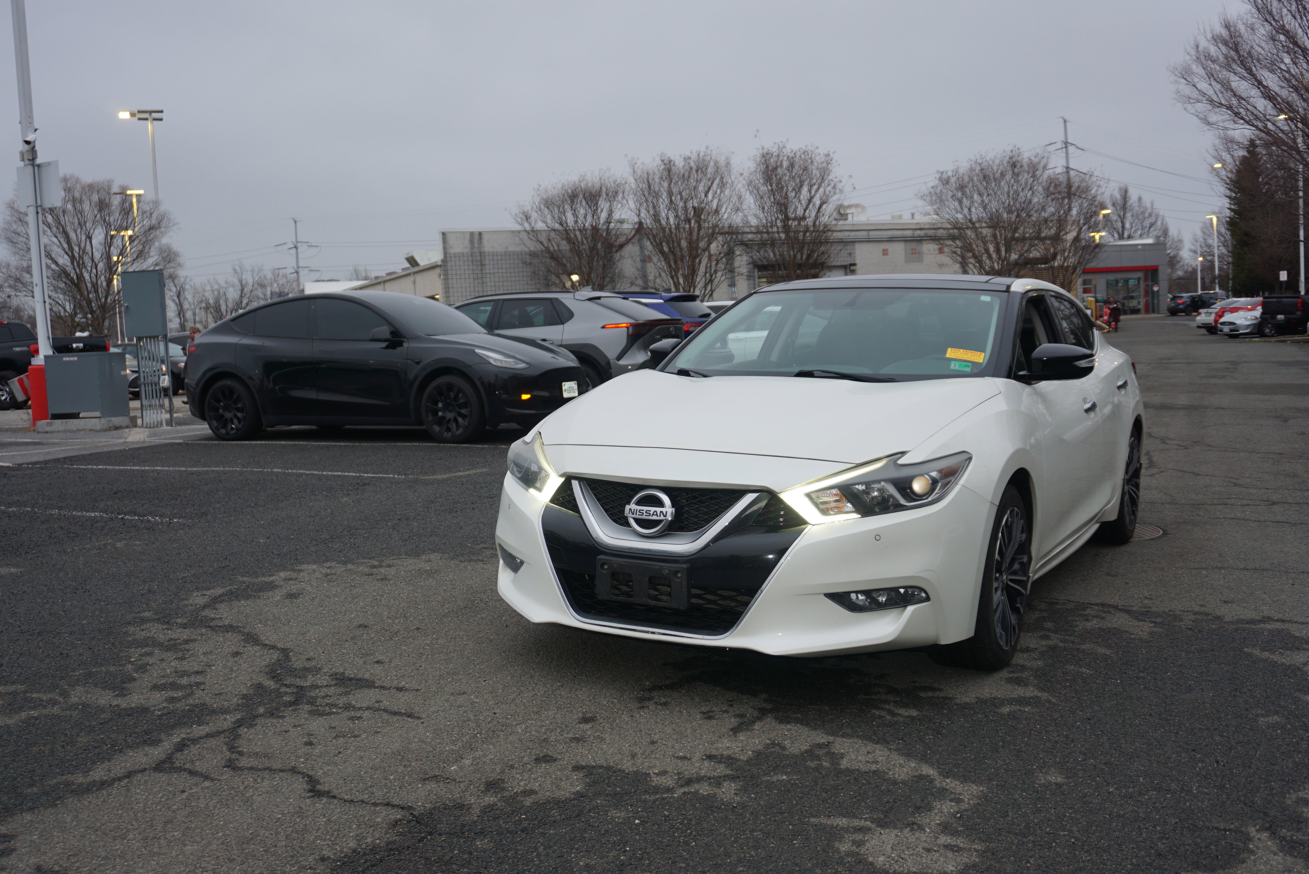 Used 2017 Nissan Maxima 3.5 SL image 1