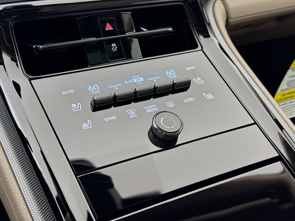 New 2026 Porsche Panamera RWD image 22