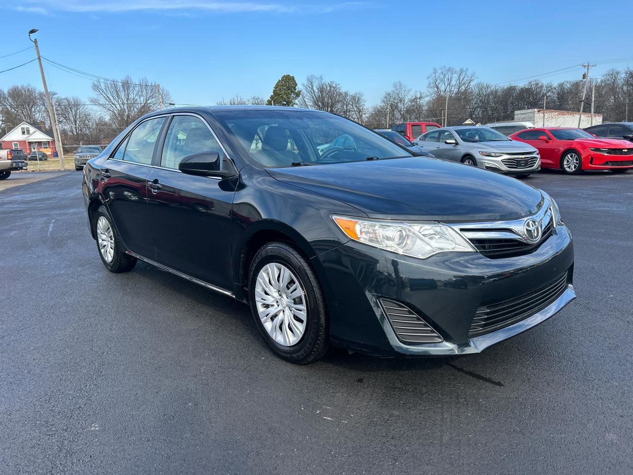 Used 2013 Toyota Camry XLE image 3