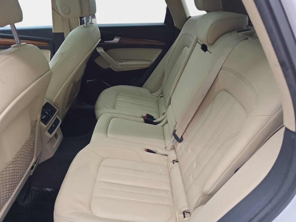 Used 2021 Audi Q5 2.0T Premium Plus AWD/4WD image 17