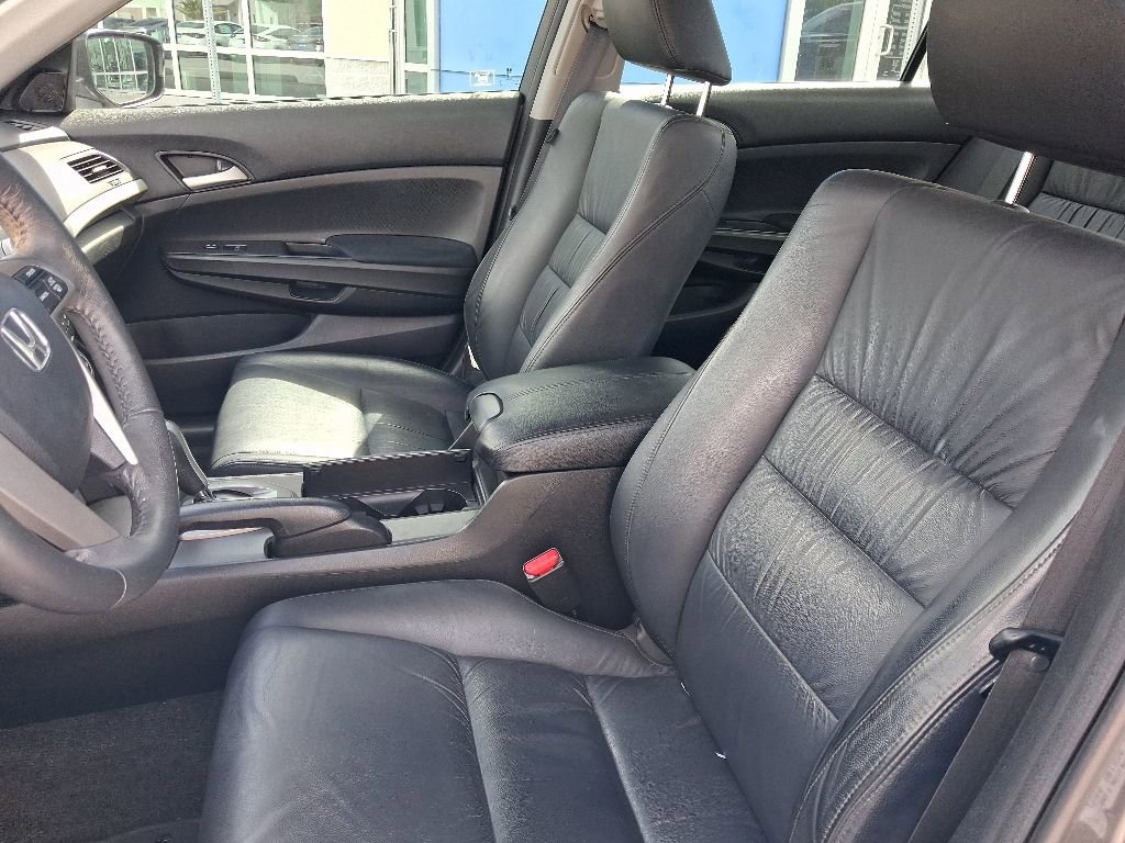 Used 2012 Honda Accord SE image 16