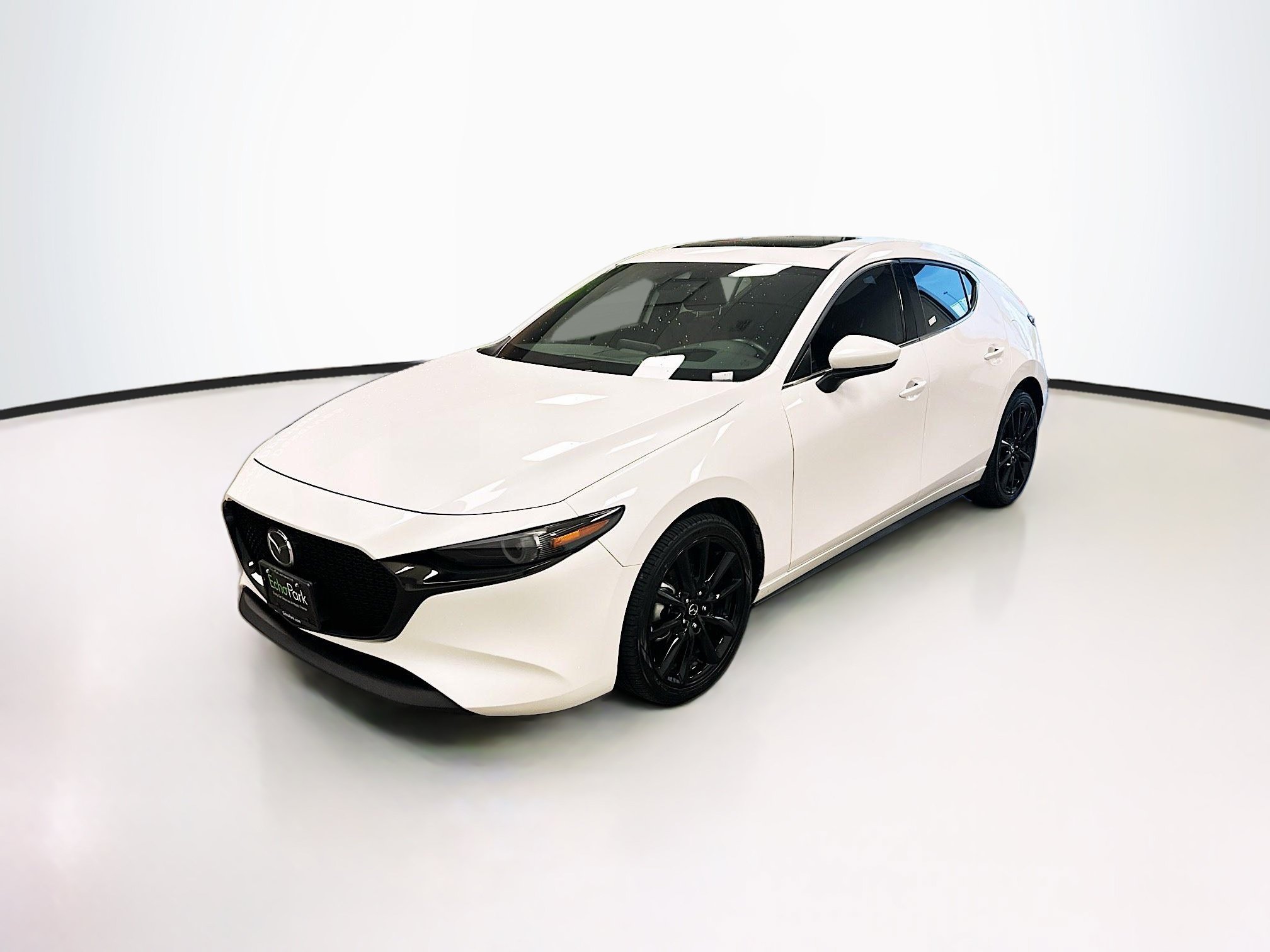 Used 2023 MAZDA MAZDA3 s FWD image 3