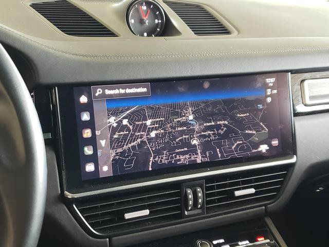 Used 2023 Porsche Cayenne GTS AWD/4WD image 22