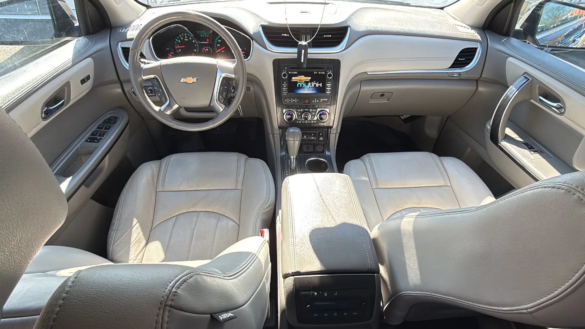 Used 2016 Chevrolet Traverse LTZ AWD/4WD image 30