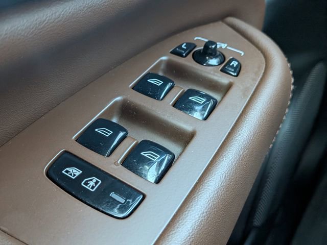 Used 2024 Volvo XC90 B6 Ultimate w/ Protection Package Premier image 24