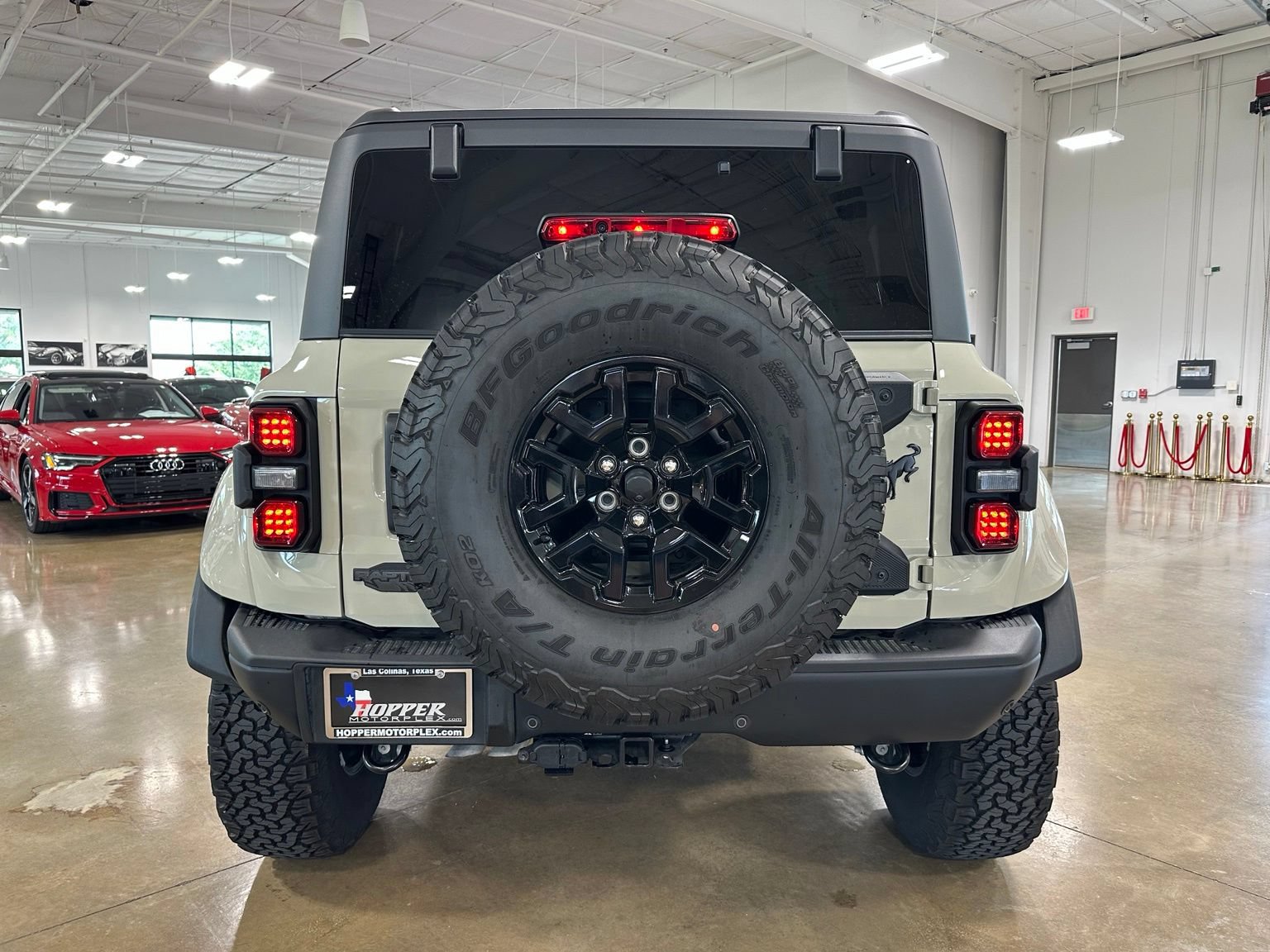 Used 2026 Ford Bronco Raptor AWD/4WD image 7