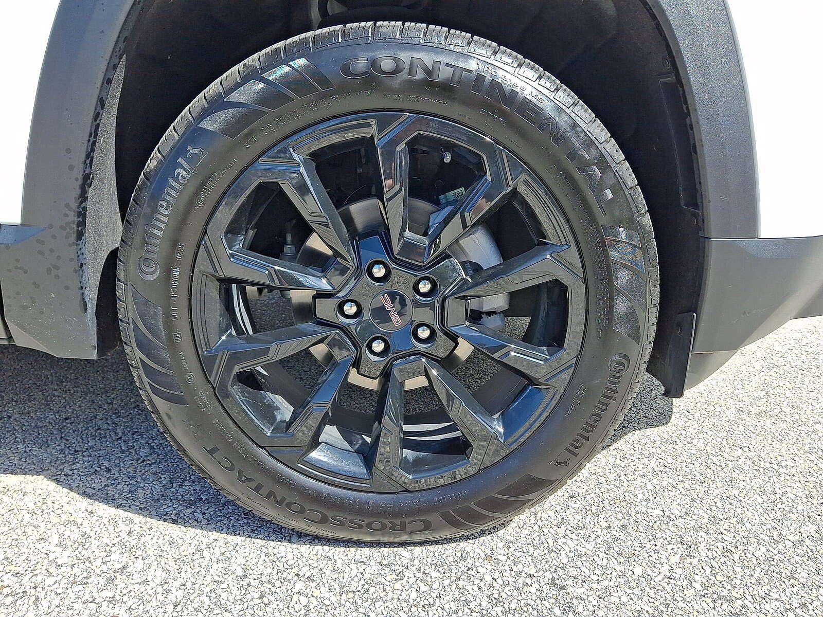 Used 2025 GMC Terrain Elevation w/ Black Edition AWD/4WD image 27