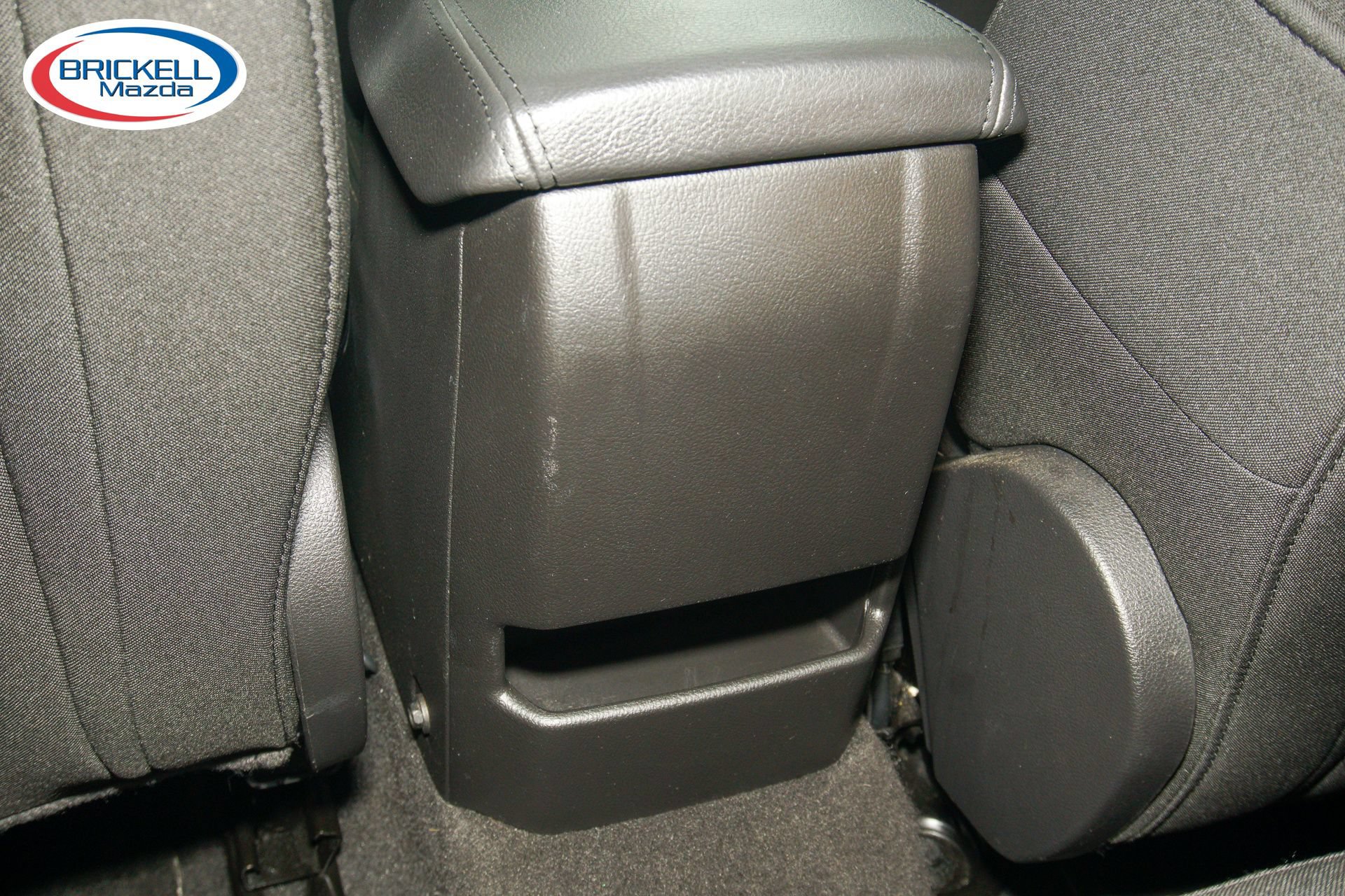 Used 2018 Ford Focus SE FWD image 19