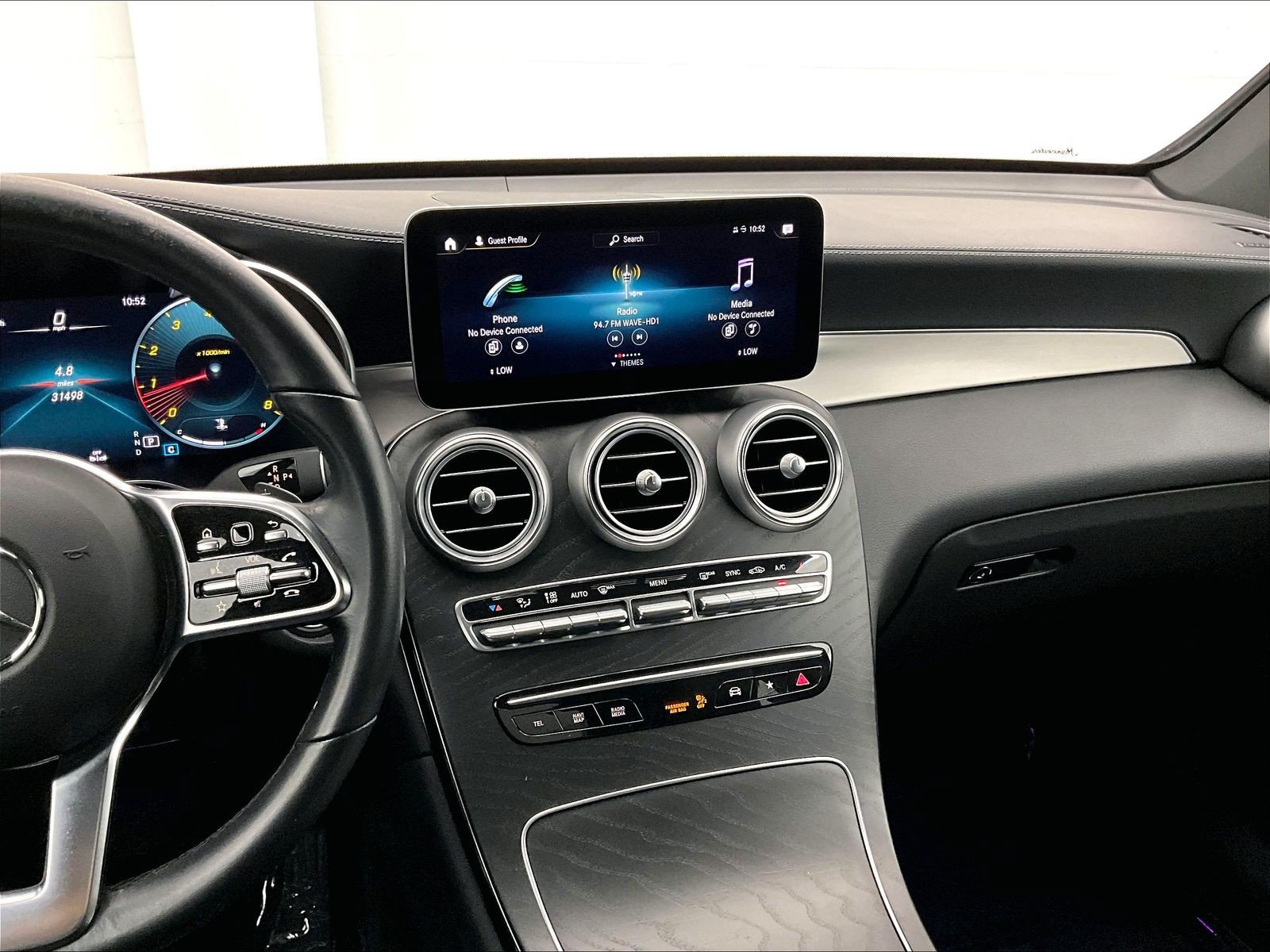 Certified 2023 Mercedes-Benz GLC 300 4MATIC Coupe image 5