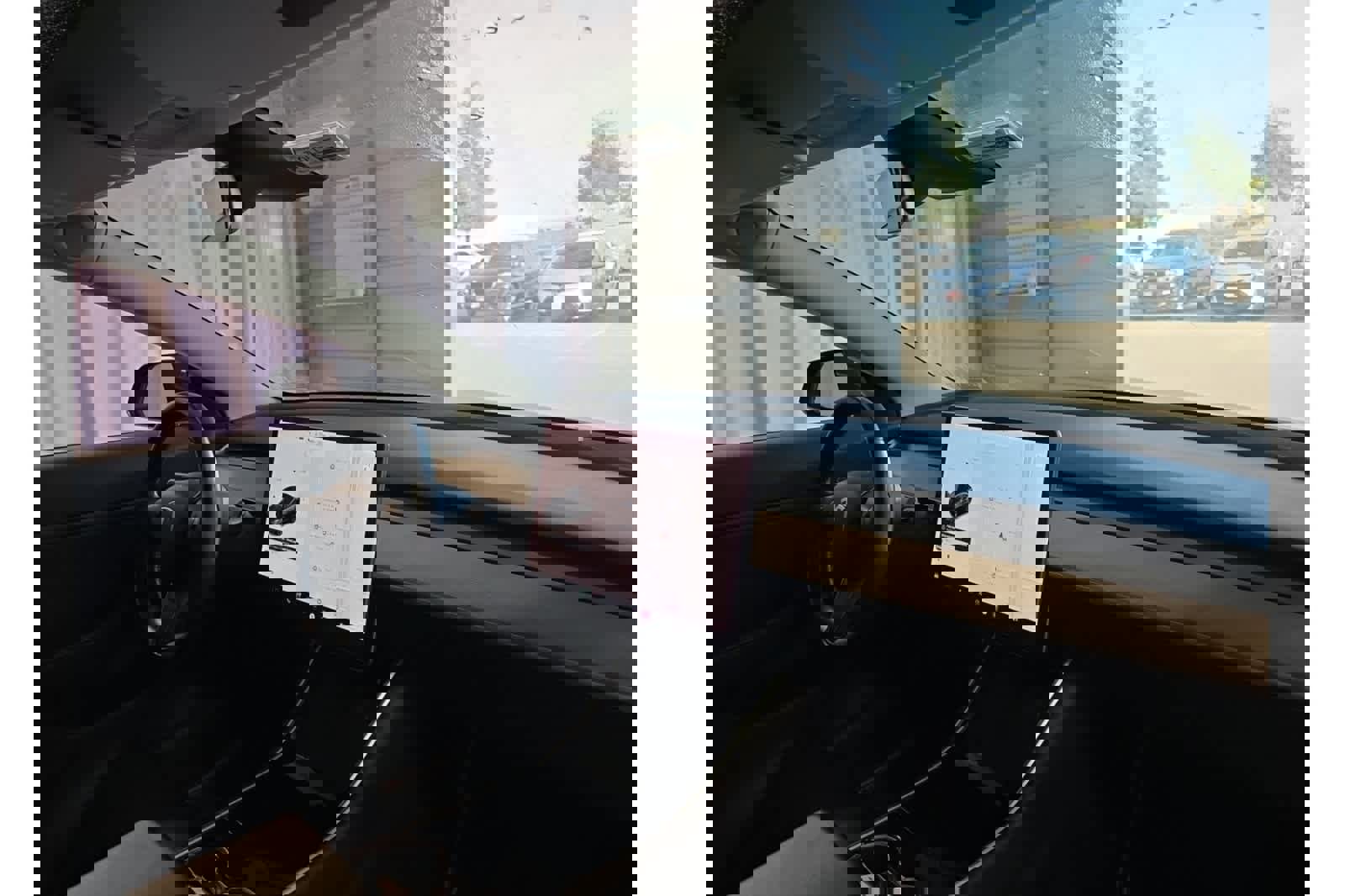 Used 2019 Tesla Model 3 Standard Range image 12