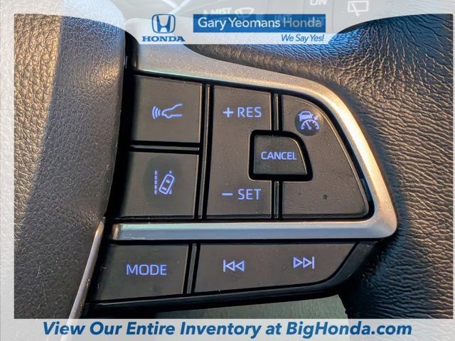 Used 2023 Toyota Sienna XLE image 26