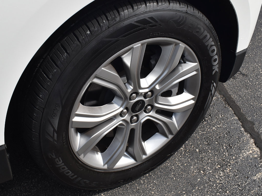 Used 2024 Ford Edge Titanium AWD/4WD image 8
