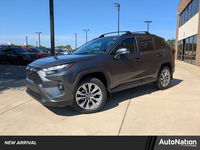 Used 2025 Toyota RAV4 XLE Premium w/ Weather Package FWD image 1