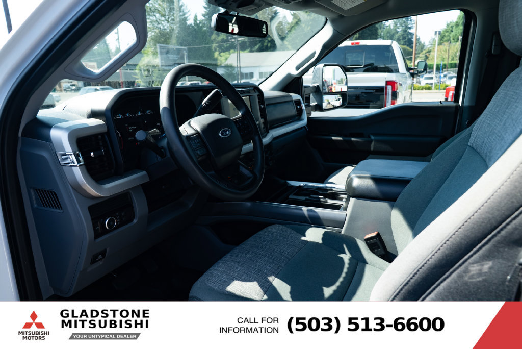 Used 2023 Ford F350 XLT AWD/4WD image 18