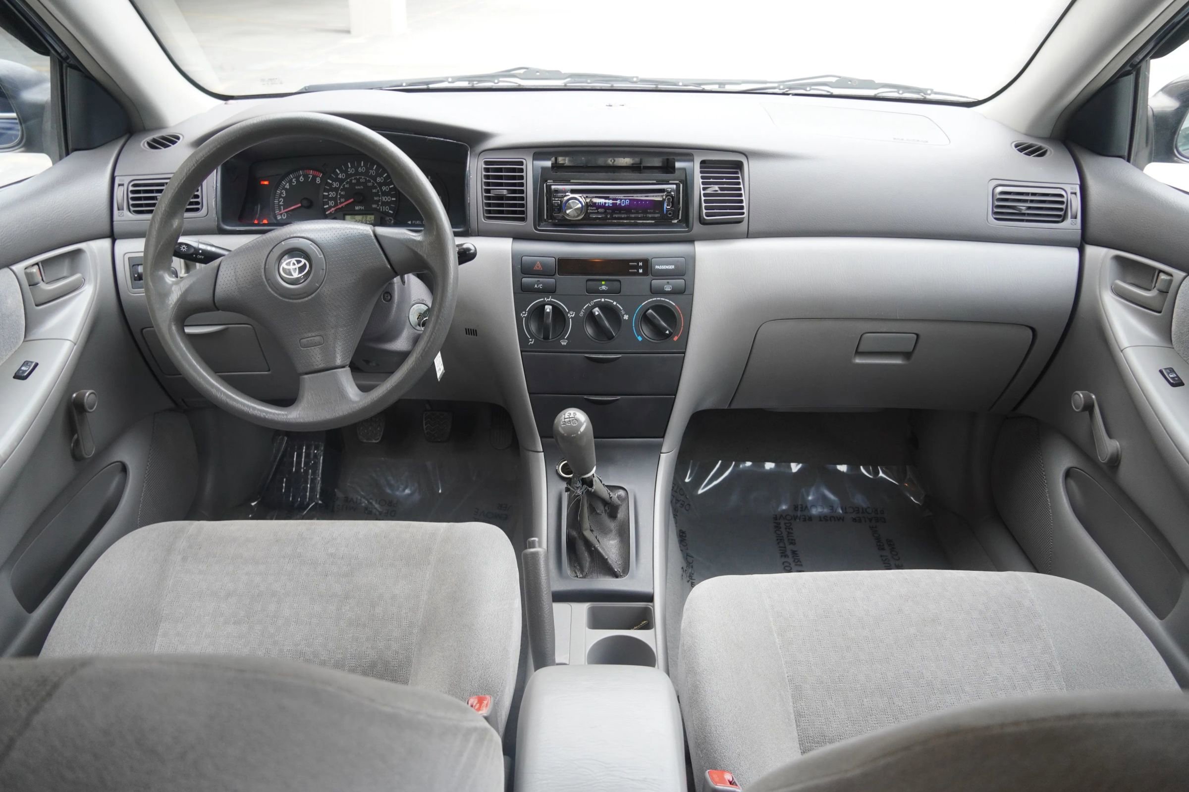 Used 2003 Toyota Corolla LE image 26