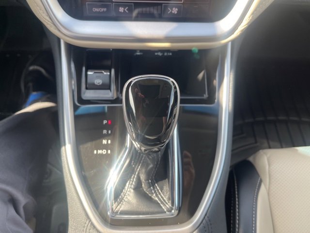 Used 2021 Subaru Outback Limited image 39