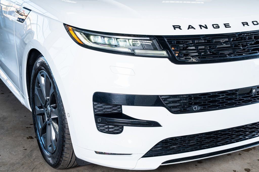 Used 2024 Land Rover Range Rover Sport Dynamic SE image 18