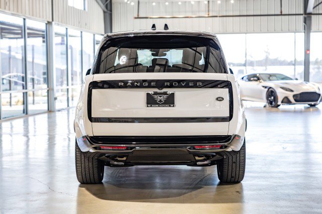 Used 2023 Land Rover Range Rover SE image 5