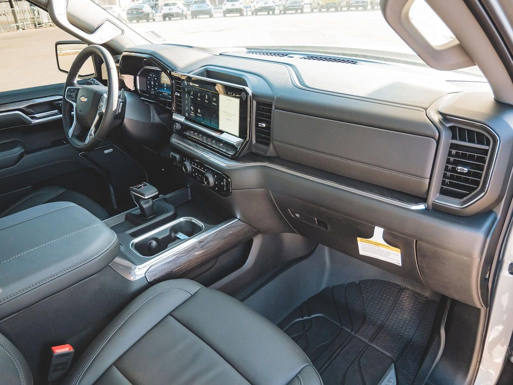 Used 2024 Chevrolet Silverado 1500 LTZ w/ LTZ Convenience Package II image 13
