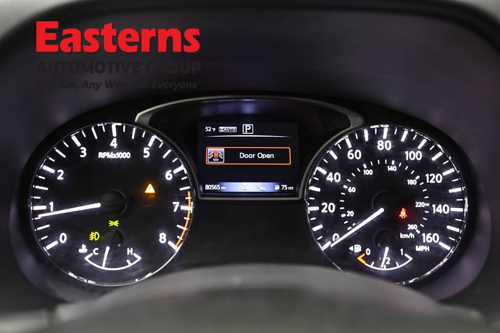 Used 2020 Nissan Pathfinder SL AWD/4WD image 18
