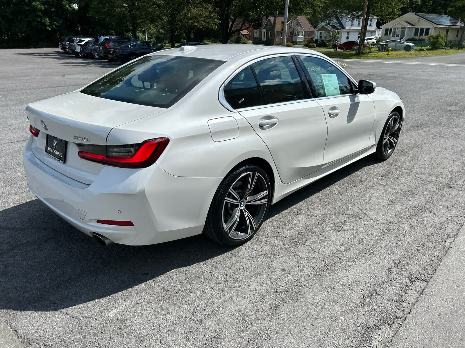 Used 2024 BMW 330i xDrive Sedan w/ Premium Package AWD/4WD image 23
