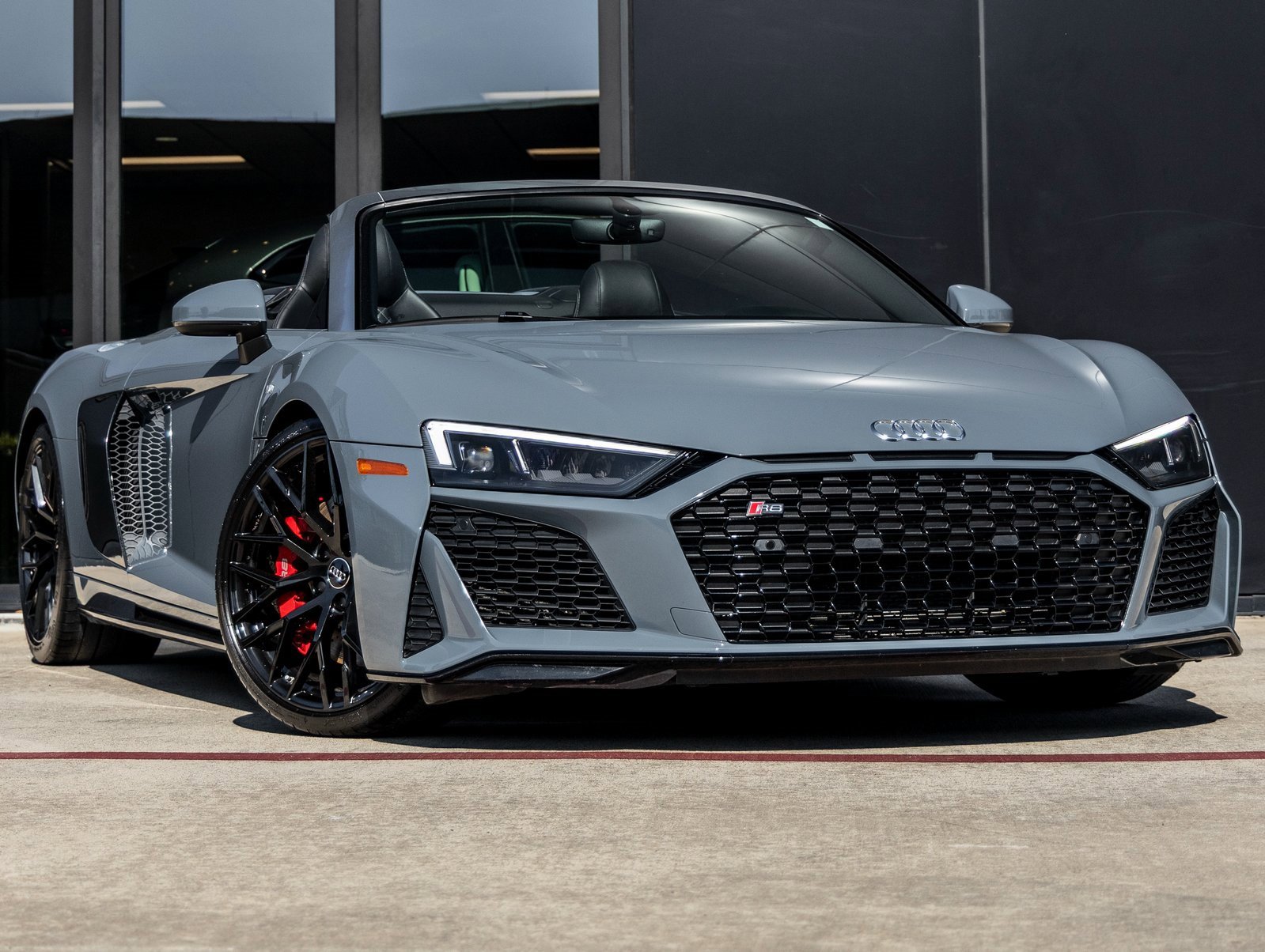 Used 2020 Audi R8 V10 image 2