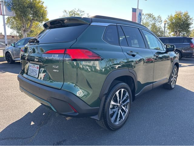 Used 2022 Toyota Corolla Cross XLE w/ Convenience Package image 6