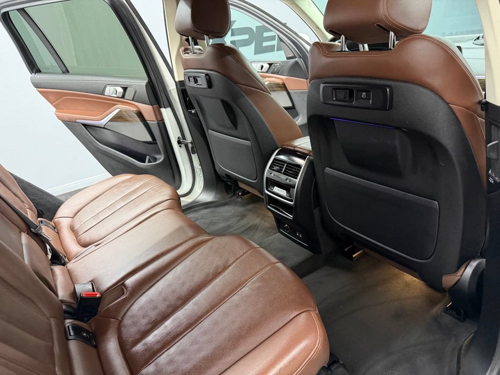 Used 2020 BMW X7 xDrive40i AWD/4WD image 48