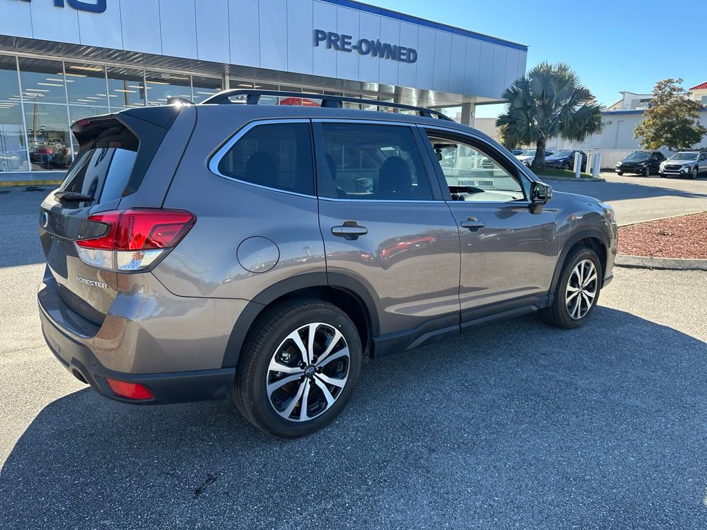 Used 2024 Subaru Forester Limited image 3
